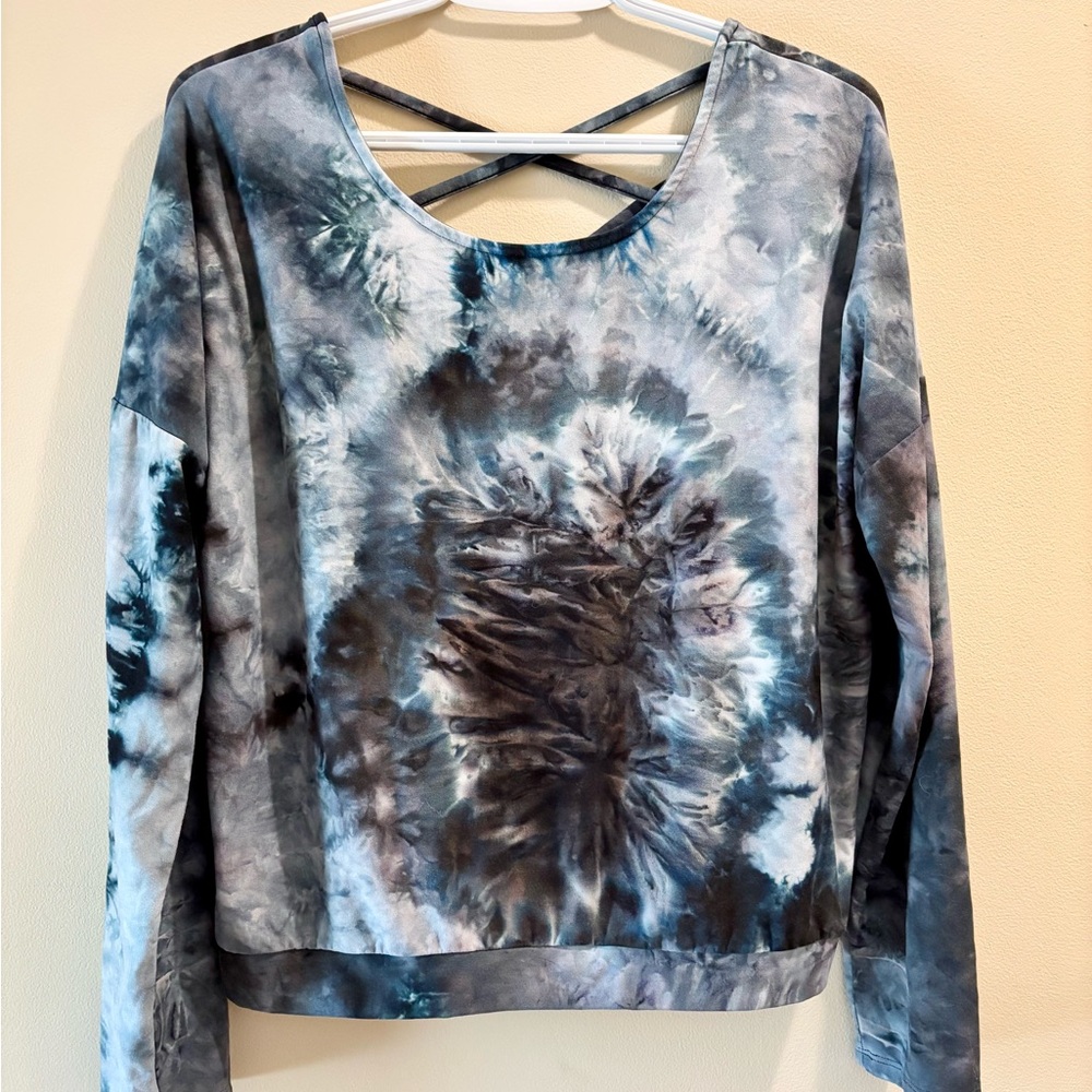 Ardene Blue and Gray Cross Back Sleeve Top - Size L